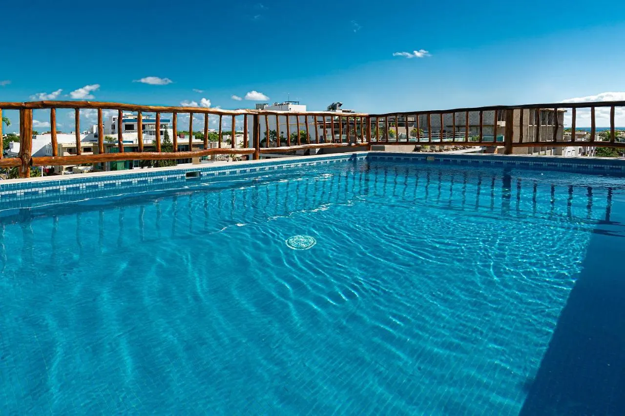 Hotel Boutique Rato 10 Playa del Carmen 4*,
